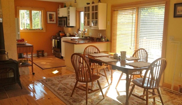 Charming Cottage in Maine