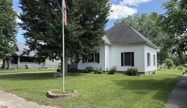 Charming Cottage Retreat Near Park & Forest