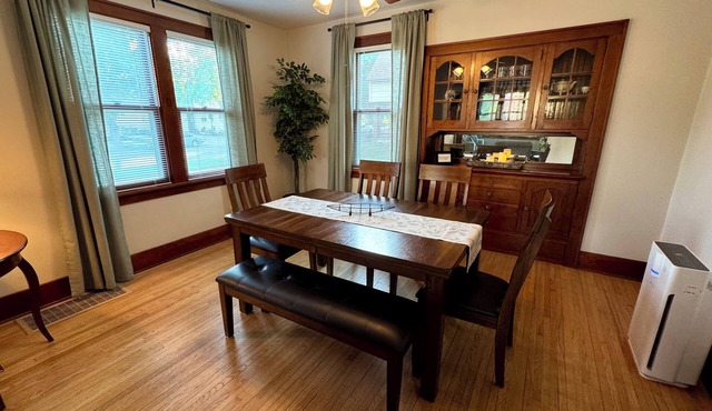 Charming House in Lake City 3 Blocks from Marina and Lake Pepin! 3 Bdrms/2 Bath
