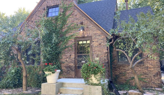 Charming House in Quiet Neighborhood