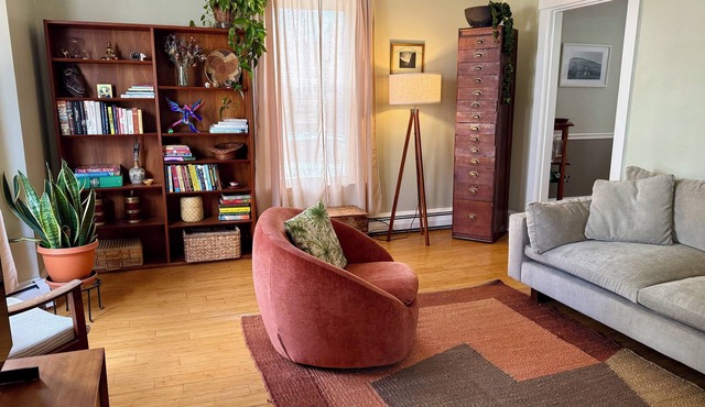 Charming Portland Area Home - Pet Friendly, Fenced Yard, EV + Parking