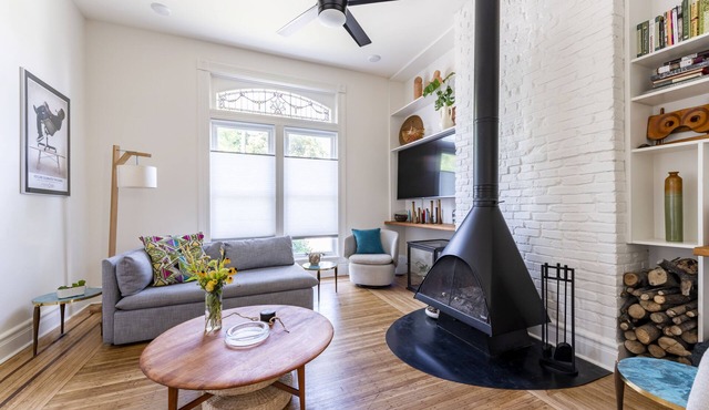 Charming Retreat in Historic Old Louisville/Dreamers Welcome