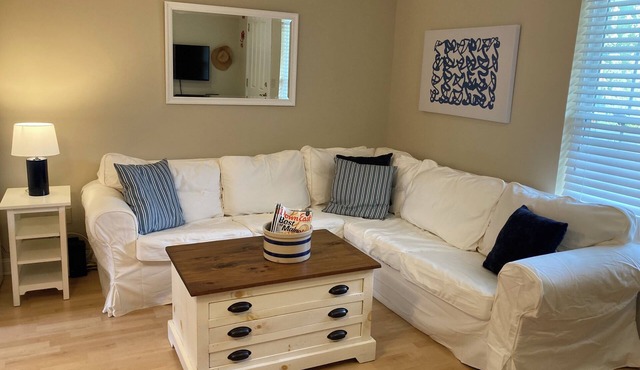 Cheerful Resort condo near beautiful Goose Rocks Beach; indoor & outdoor pools