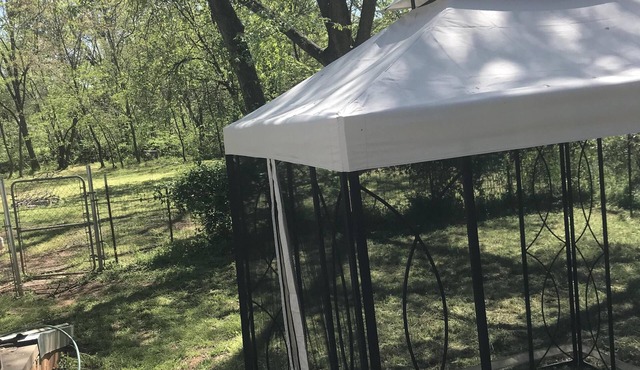 Chirping Bird House ,near downtown newly remodeled