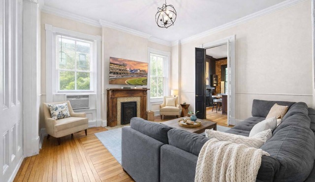 Classic & elegant Victorian home in Old Louisville