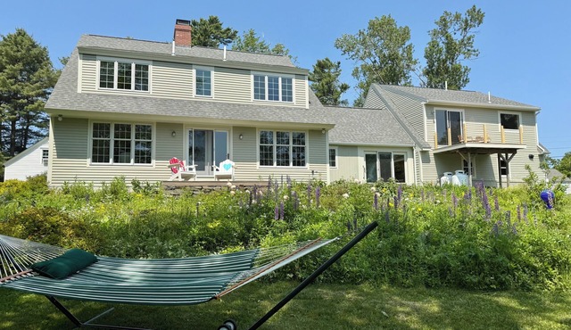 Classic New England Waterfront House Big Lawn Beautiful Sunrise