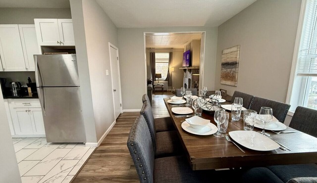 Classy 4bed 2 bath Mt Washington