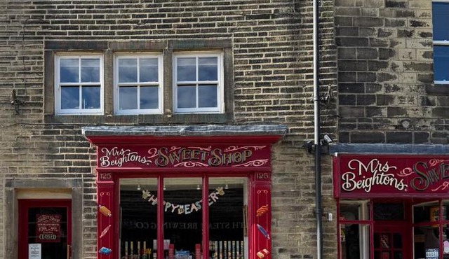 Clock View - Haworth