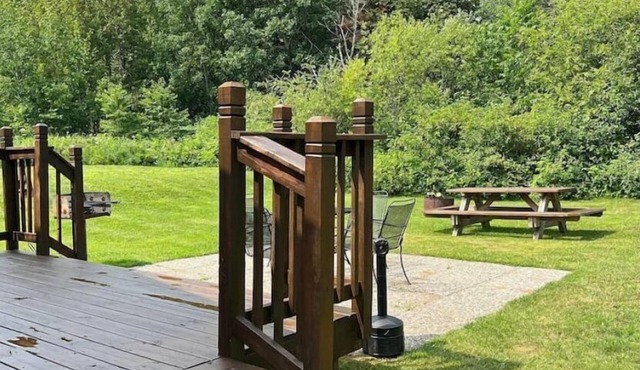 Close to public beaches, Whitefish Point & Tahquamenon Falls