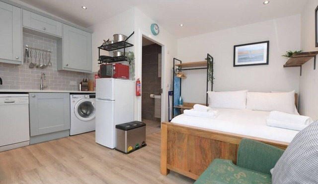 Clyde Studio Apartment
