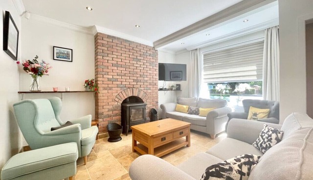 Clyde Villa Apartment