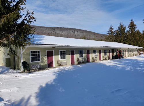 Coach Stop Inn