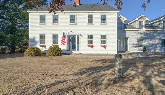 Coastal Gathering House - Spacious 4-bedroom house close to Portland