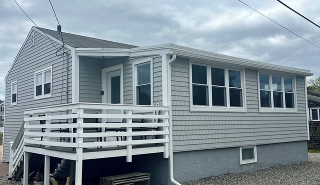 Coastal Plum Island Cottage Steps From Beach