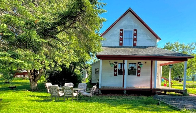 Come enjoy summer in Michigan’s smallest city! Fishing, tubing, and more!