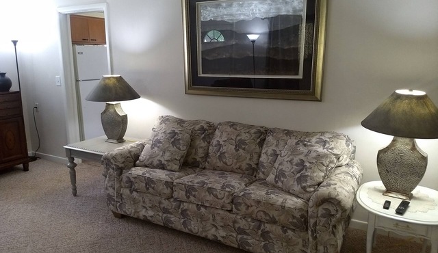 Comfort, friendly, low crime, close to parks, hospitals, shopping