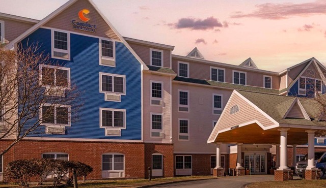 Comfort Inn & Suites Dover-Portsmouth