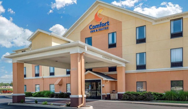 Comfort Inn & Suites Muncie Near University