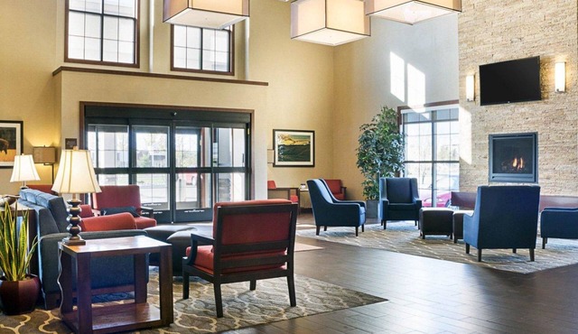 Comfort Suites Fargo Medical Center