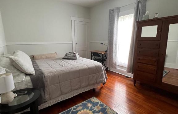 Comfortable Cozy Room in an Historical House