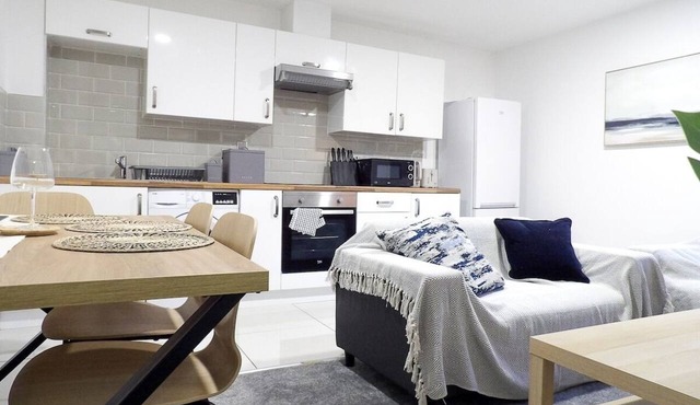 Comfortable & Professional Flat
