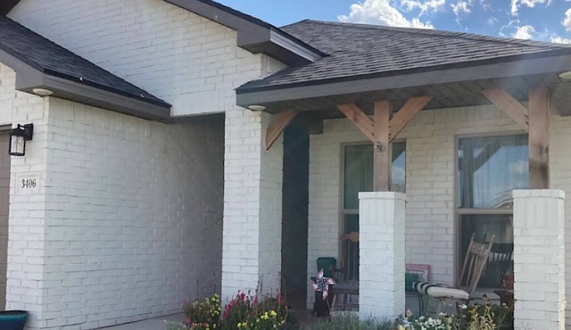 Comfy home in quiet neighborhood, nearby Texas Tech and other Lubbock hotspots!