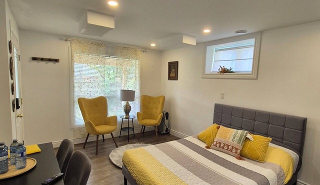 Compact, Private Studio in Guelph