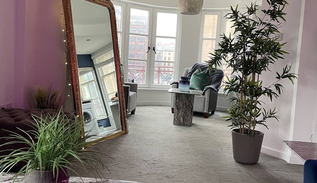 COP26 1 Bed City Centre Apartment