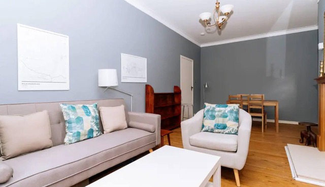 Cosy 2 Bedroom Flat in Craigleith