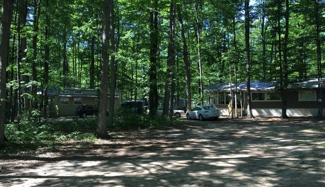 Cottage 7 sleeps 6 people