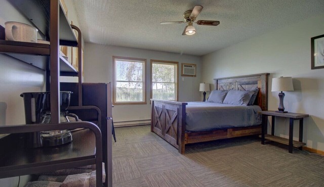 Cottage III | Peaceful Studio-Style Cottage | Nature/Lake Views | Legacy Lakeside Resort
