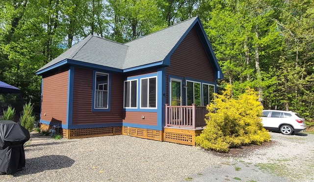 Cottage in Summer Resort just 45 minutes to Boston