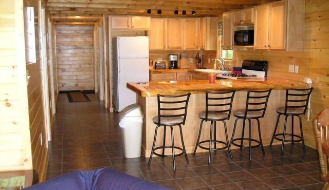 Cottage on Akers Pond