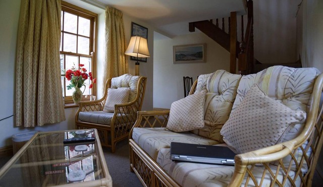 Cottage - Sleeps 2 - Garden - Parking