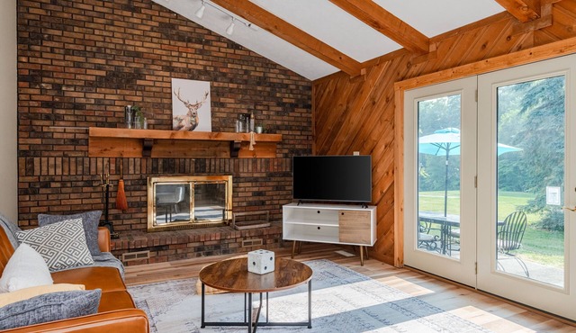 Country 4BR w/pool + golf course