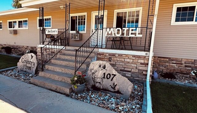 Country Inn Motel - Charming 11 room motel with AC, WiFi located in Bison, SD.