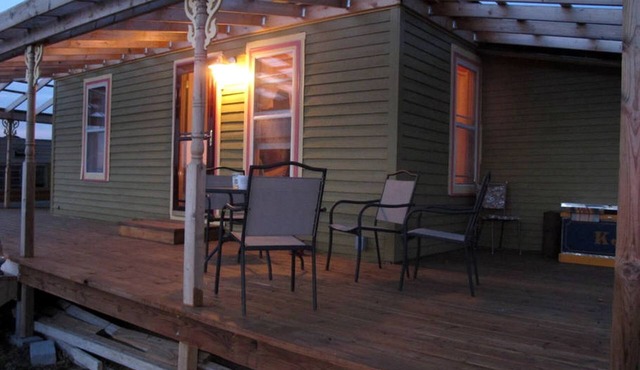 Countryside Cottage Rental on Cannonball River near the Badlands of North Dakota