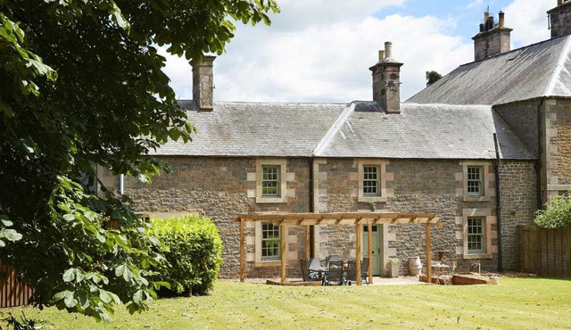 Courtyard House