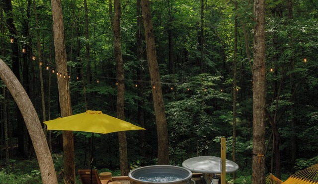 Cowboy Pool, Hot Tub, Sauna - A Reset Retreat