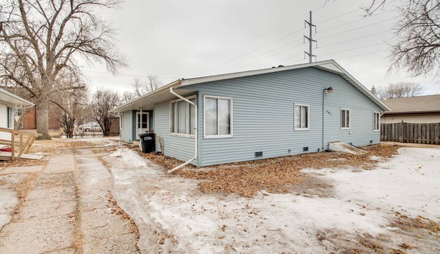 Cozy 1-bedroom condo in wonderful West Fargo with WiFi, AC