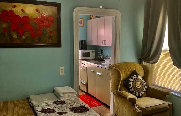 Cozy 1BR, Free parking, Near Providence, MA, RI Line, Easy Access to I-95