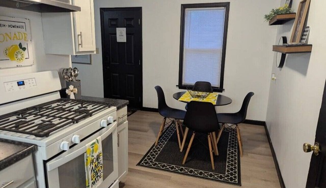 Cozy 2-bedroom house in El Dorado Springs, MO