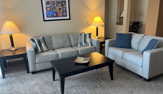 Cozy 2-bedroom apartment in marvelous Mason with fitness room, WiFi.