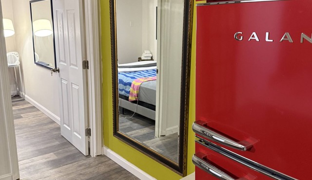 Cozy 2-bedroom studio with WiFi, AC in pleasant Haverhill