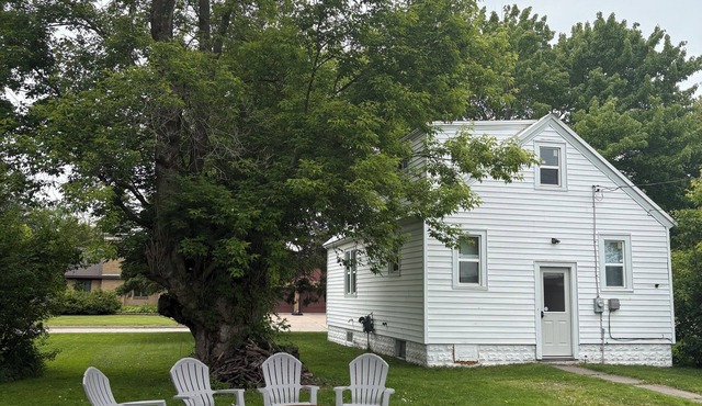 Cozy 2-bedroom house in Sault Ste. Marie