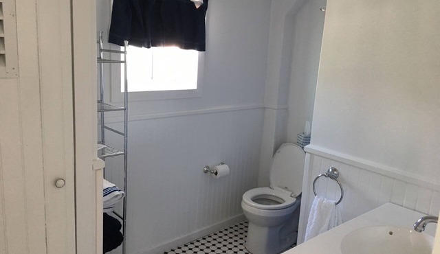 Cozy 2bdr Matunuck Beach Cottage