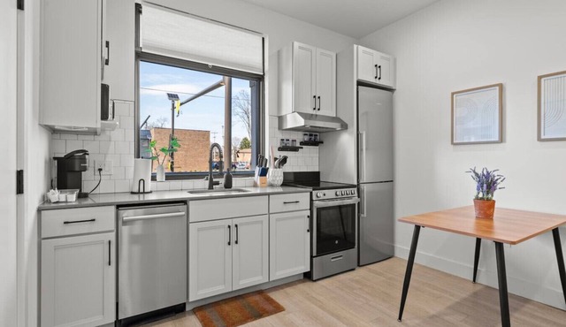 Cozy 30-Night Stay|Your Monthly Home in Columbus