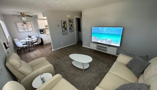 Cozy Apt Near Downtown Dayton