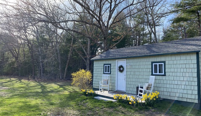 Cozy Coastal Cottage in Charlestown, RI