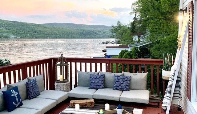 Cozy Cozy Cottage ~ Perfect Location On West Keuka Lake ~ Private Dock!